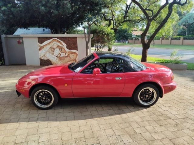 1995 - Mazda MX5 1.8L NA (Tian Wolmarans)